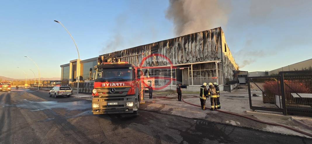 Son Dakika! Konya OSB’de fabrika yangını 5